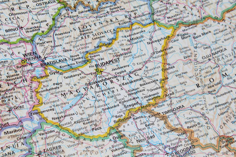 Élet Vár Szerkesztőség